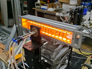 告別熱風(fēng)痛點(diǎn)！線型聚焦加熱器，重新定義HDPE加強(qiáng)筋焊接標(biāo)準(zhǔn)